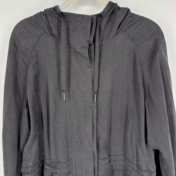 Lululemon City Stroll Tencel Jacket Sz 8 Black Hooded Anorak Cinch Waist Utility - Picture 8 of 16